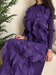 GVUW Pleated Dress For Women Slim Solid Color O-neck Long Sleeve Flowers Edgs Female Evening 2024 Spring New Dresses 17G2001