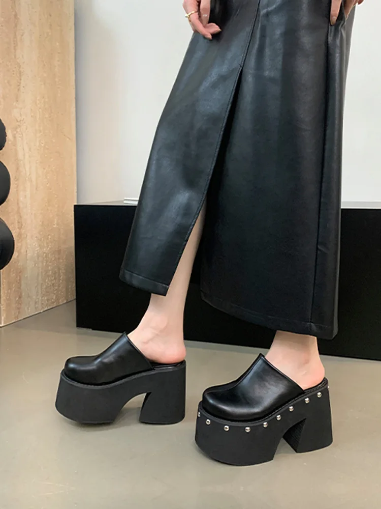 

Big Size High-Heeled Shoes Lady House Slippers Platform Rivet Cover Toe Slides Bonded Leather Rubber PU Hoof Super Big Size High