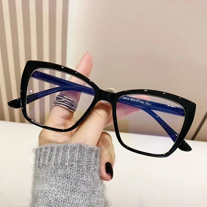 2024 Trendy Large Frame Anti Blue Light GlassesLuxury Brand Cat Eye Filter Lens Eyeglasses Square Frame Glasses for Women