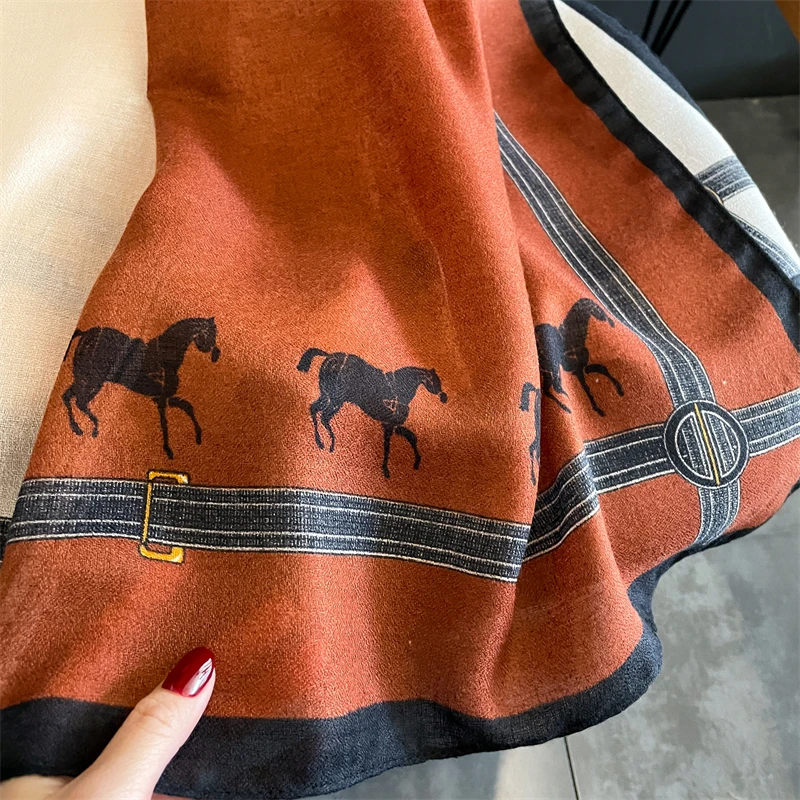 Luxury Brand 2023 Winter Women Scarf Beach Horse Shawl Cotton Lady Fashion Chain Scarves Bandana Pashmina Wrap Hijab Muffler