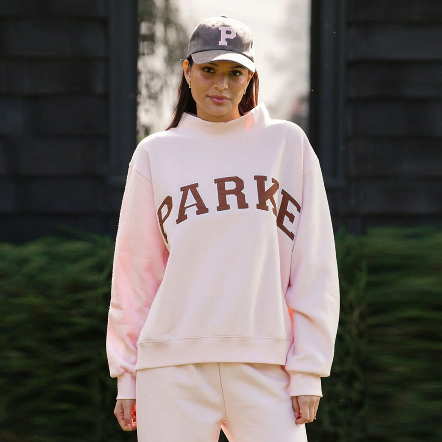 

Женская свободная хлопковая толстовка с вышивкой и пэчворком, весенняя, с высоким воротником, длинными рукавами, влагоотводящая