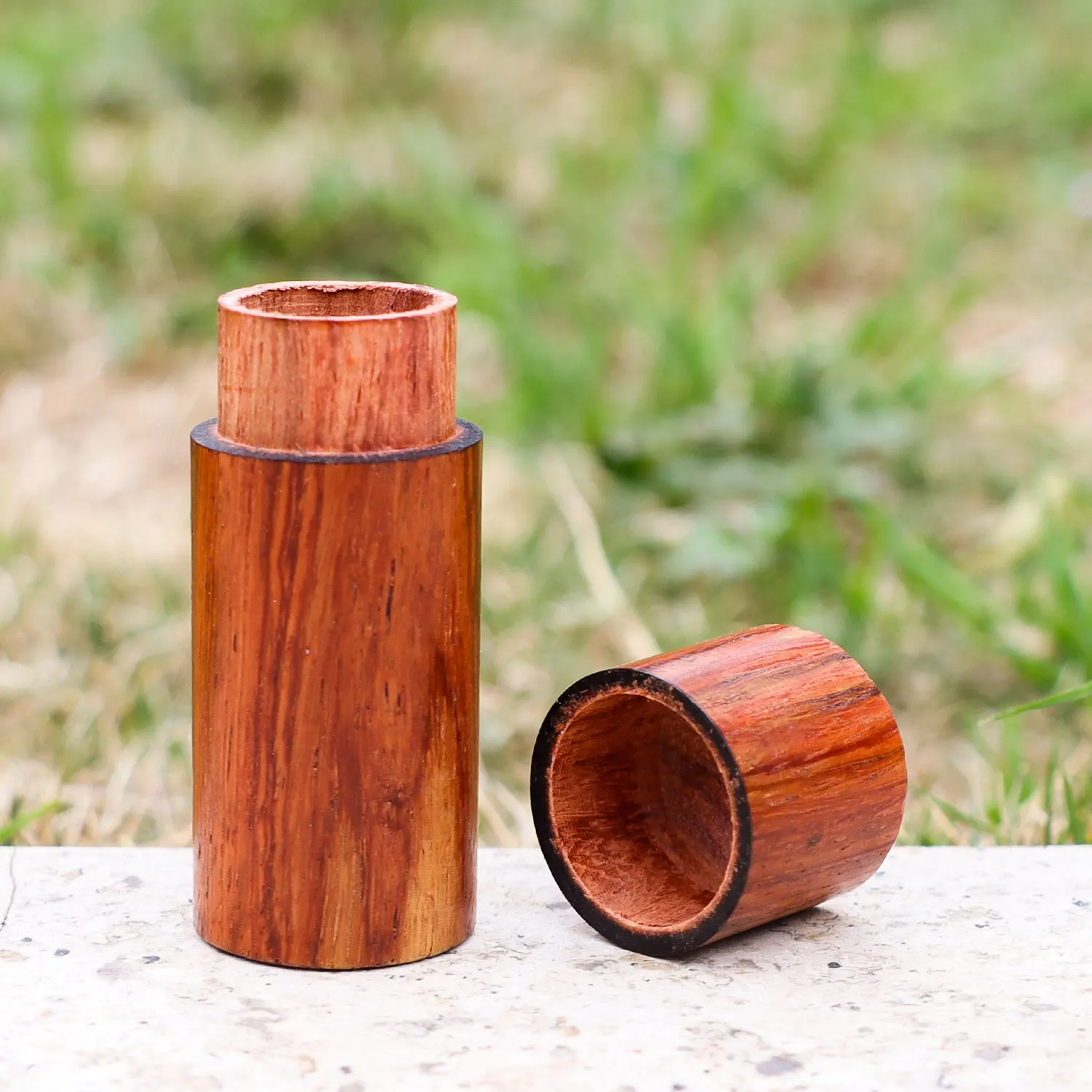 LeafMan Rosewood Wooden Herb Container Natural Fresh Wood Scent Airtight Stash Jar Seal Tobacco Herb Pocket Size