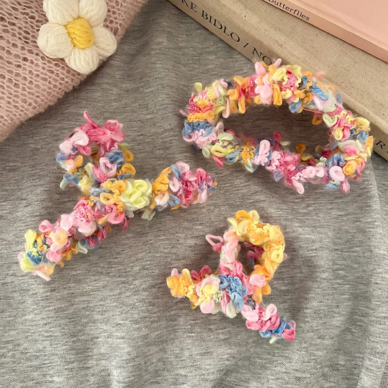 

New Colorful Hair Clips For Women Plush Resin Clouds Hair Claw Clip Large Small One-Word Shark Clip Trendy Daily Hair Accessory