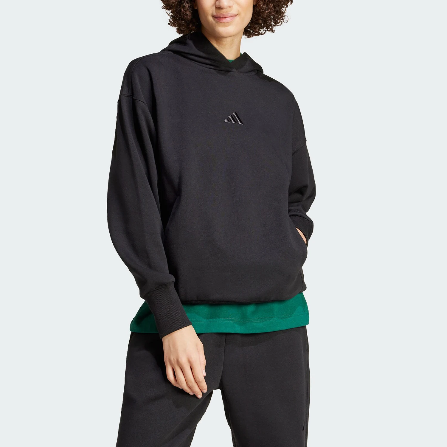 

adidas Genuine W ALL SZN BF HD Women's Loose Sweatshirt IW1025