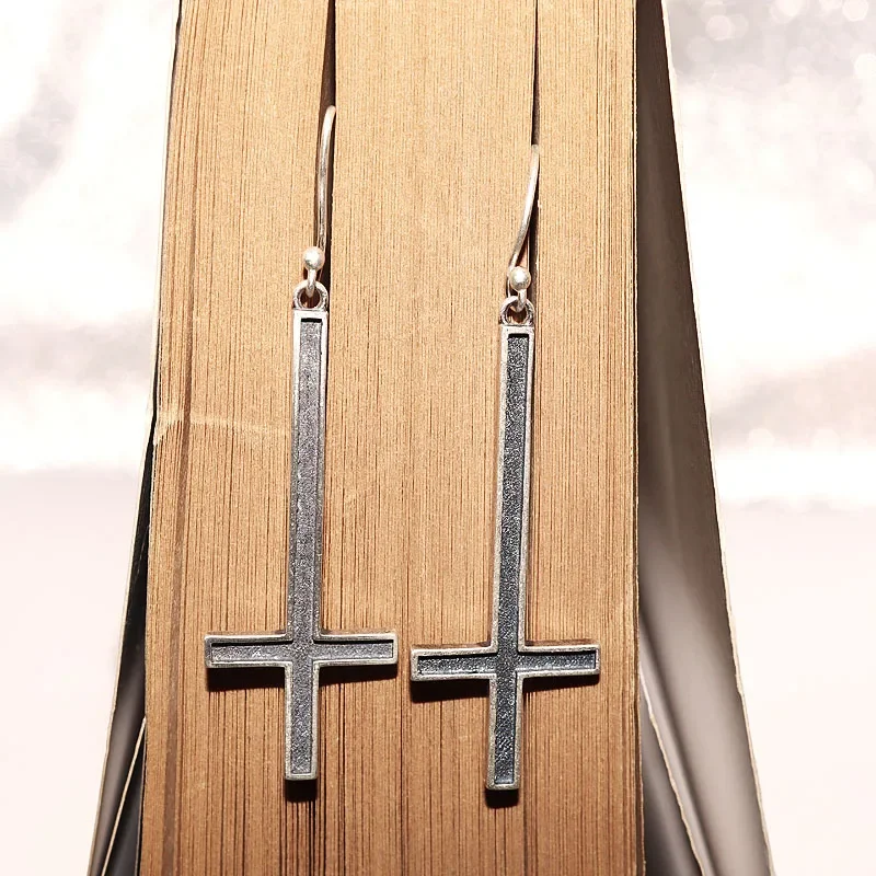 High Quality Metal Satanic Inverted Cross Drop Earrings Devil Lucifer Satanic Amulet Jewelry