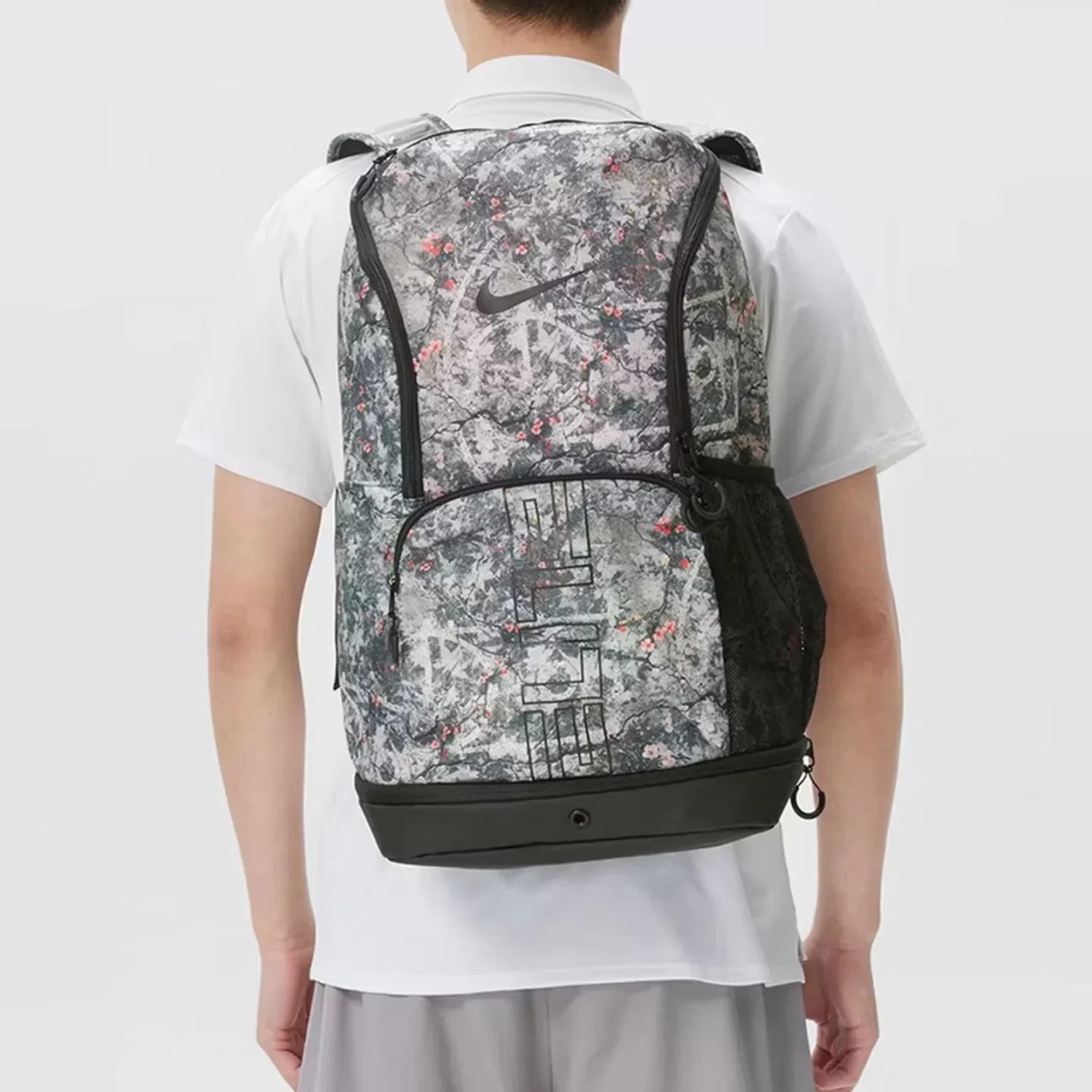 NIKE Air Max Large‑Capacity Travel Gym Backpack Laptop School Bag for High School & College Students IH7965‑236‑1