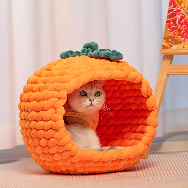 Wholesale Luxury Semi-enclosed Cat Bed Hand-woven Comfortable Pet Product Cave Bed Cute Design Breathable