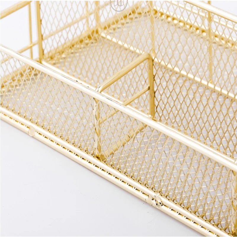 スタイリッシュな北欧メタルデスクトップオーガナイザー - モダンな装飾デザインの多機能オフィス&化粧品収納ラック