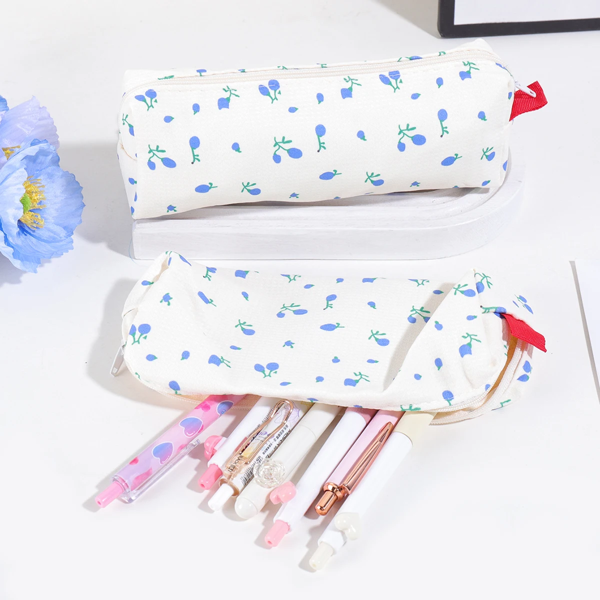

Floral Print Pencil Case, Ins Style Mini Slim Pen Pouch, Cute School Stationery & Makeup Brush Organizer Bag for Girls Teens