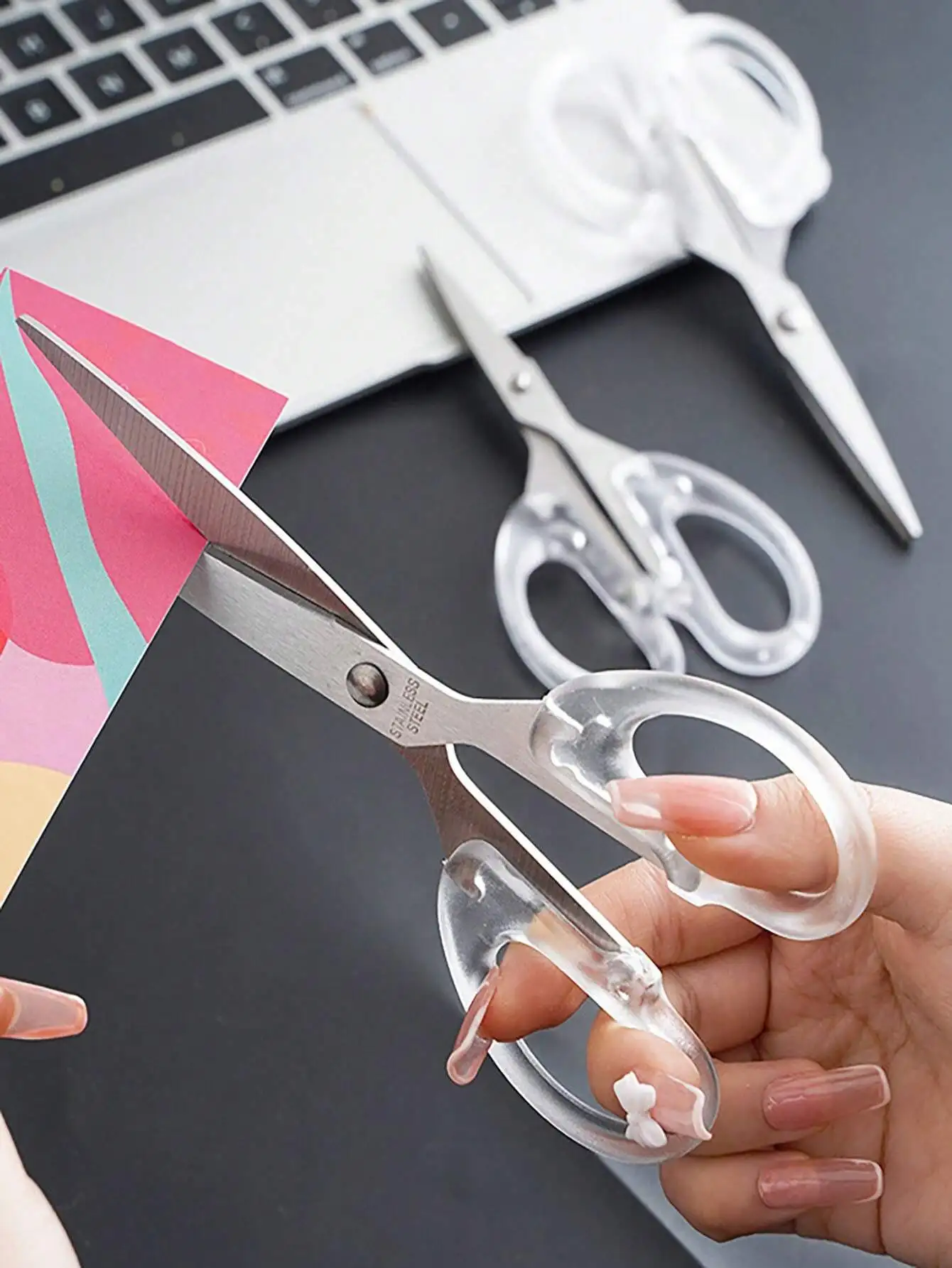 

1pc Transparent Stainless Steel Household Scissors For Office Paper Cutting, Strong & Portable, Multi-Functional Art Scissors