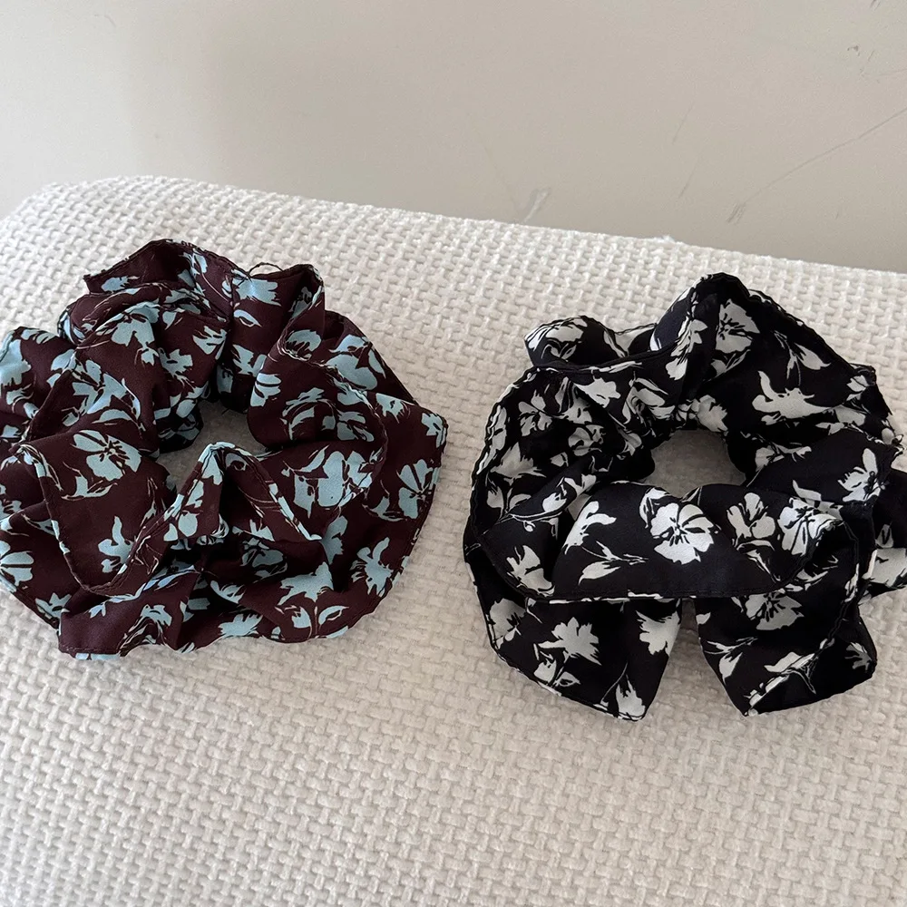 Корейская новая элегантная большая повязка для волос с цветочным принтом, эластичная повязка на голову, галстуки, резиновые цветы, чародеи, головной убор, дизайнерский винтажный головной убор Корейская новая элегантная большая повязка для волос с цветочным принтом, эластичная повязка на голову, галстуки, резиновые цветы, чародеи, головной убор, дизайнерский винтажный головной убор