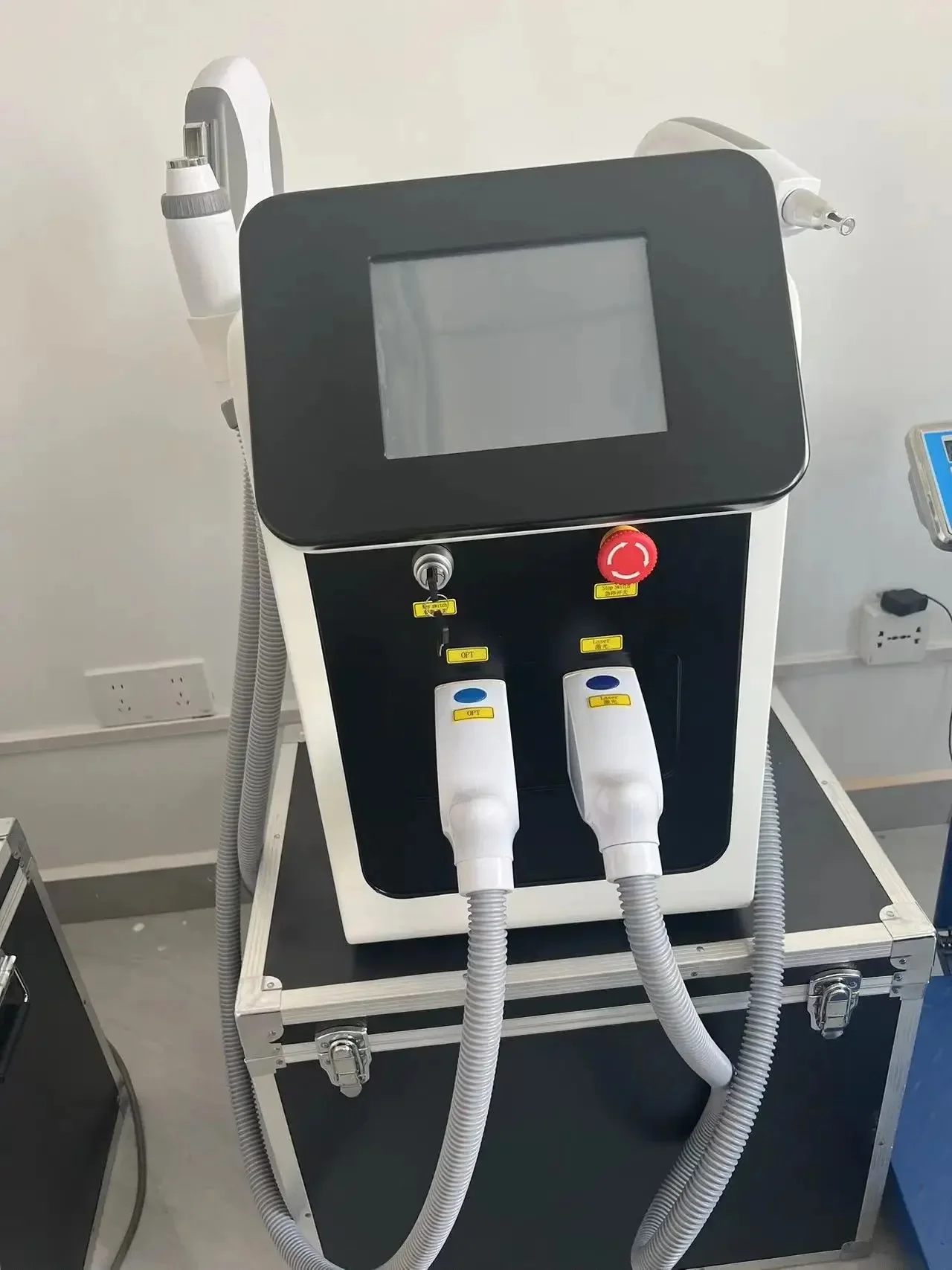 IPL OPT 3 en 1 depilación permanente E-light depiladora Nd Yag láser eliminación de tatuajes RF eliminación de arrugas blanqueamiento Estiramiento Facial