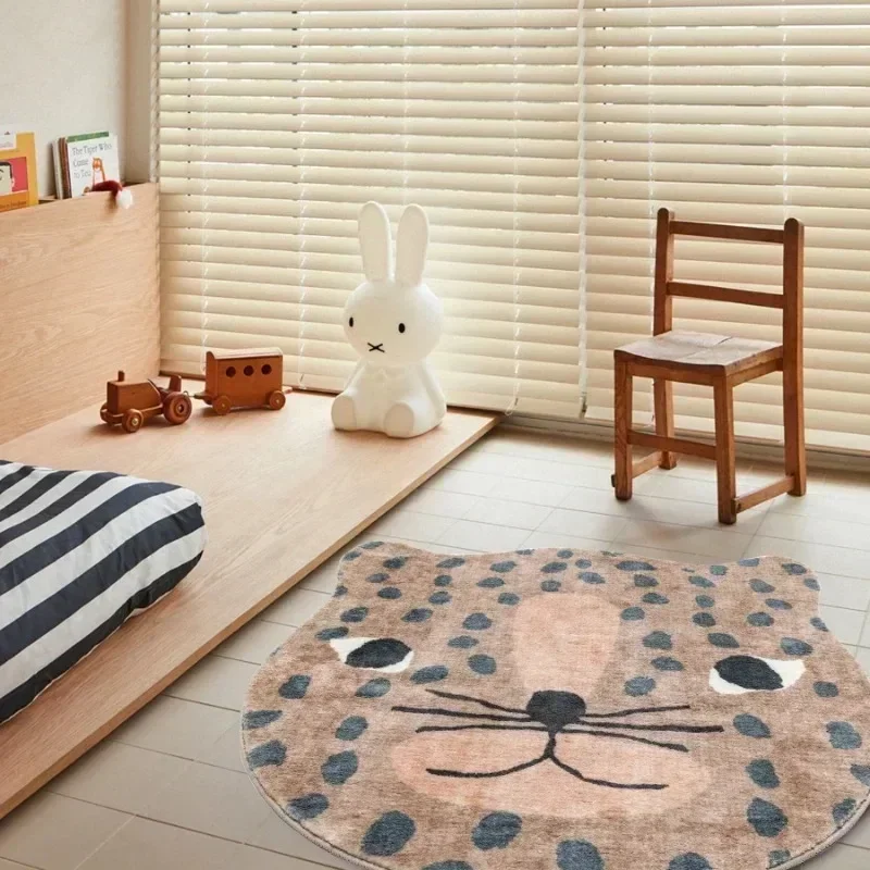 Alfombras de dormitorio con forma de leopardo para niños, decoración del hogar, ligeras, de lujo, minimalistas, lindas, dibujos animados, IG,