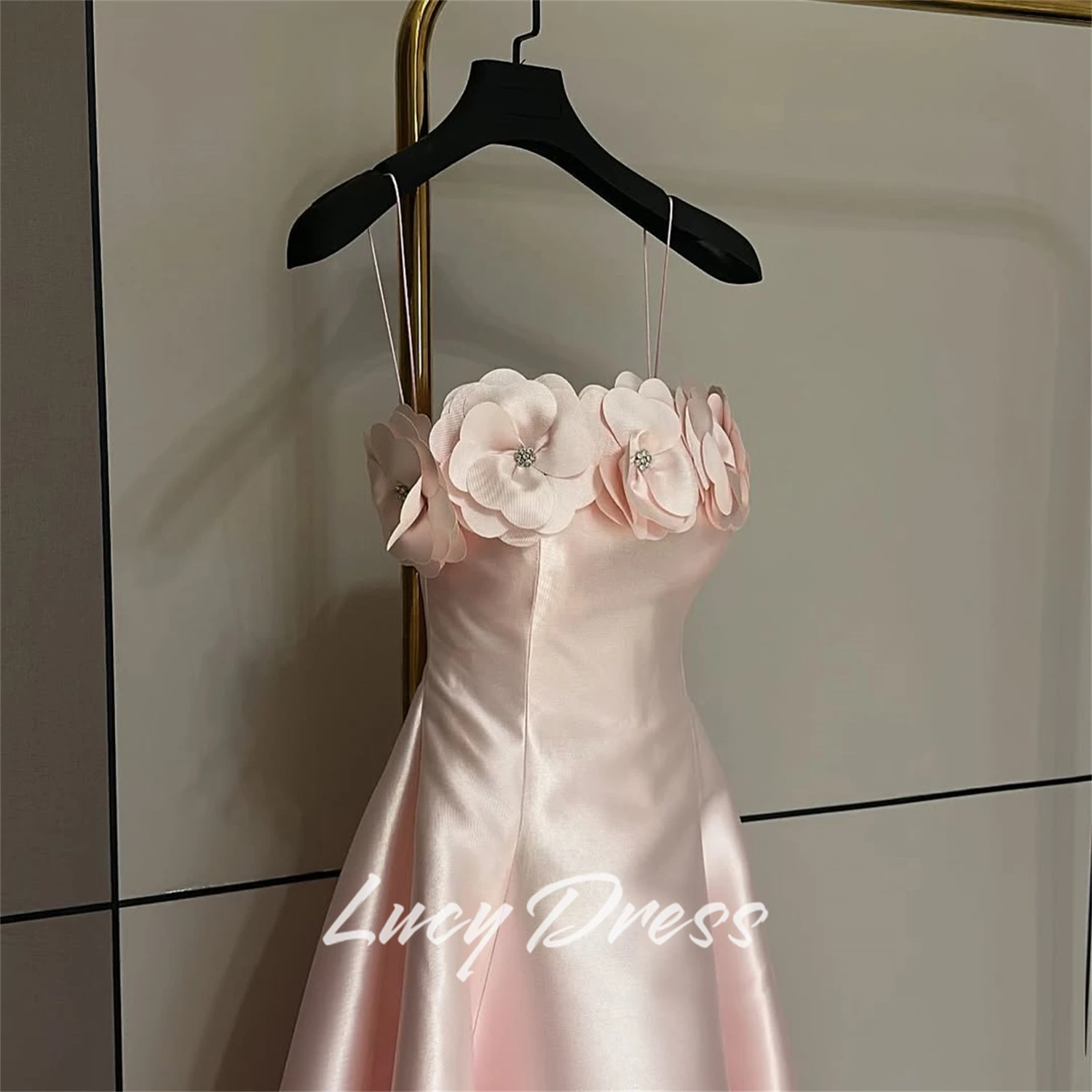 

Lucy Customized Women Evening Dress Sharon Happy Evening Dress Luxury 2025 Special Occasion Dress Flower Decoration Party Dress
