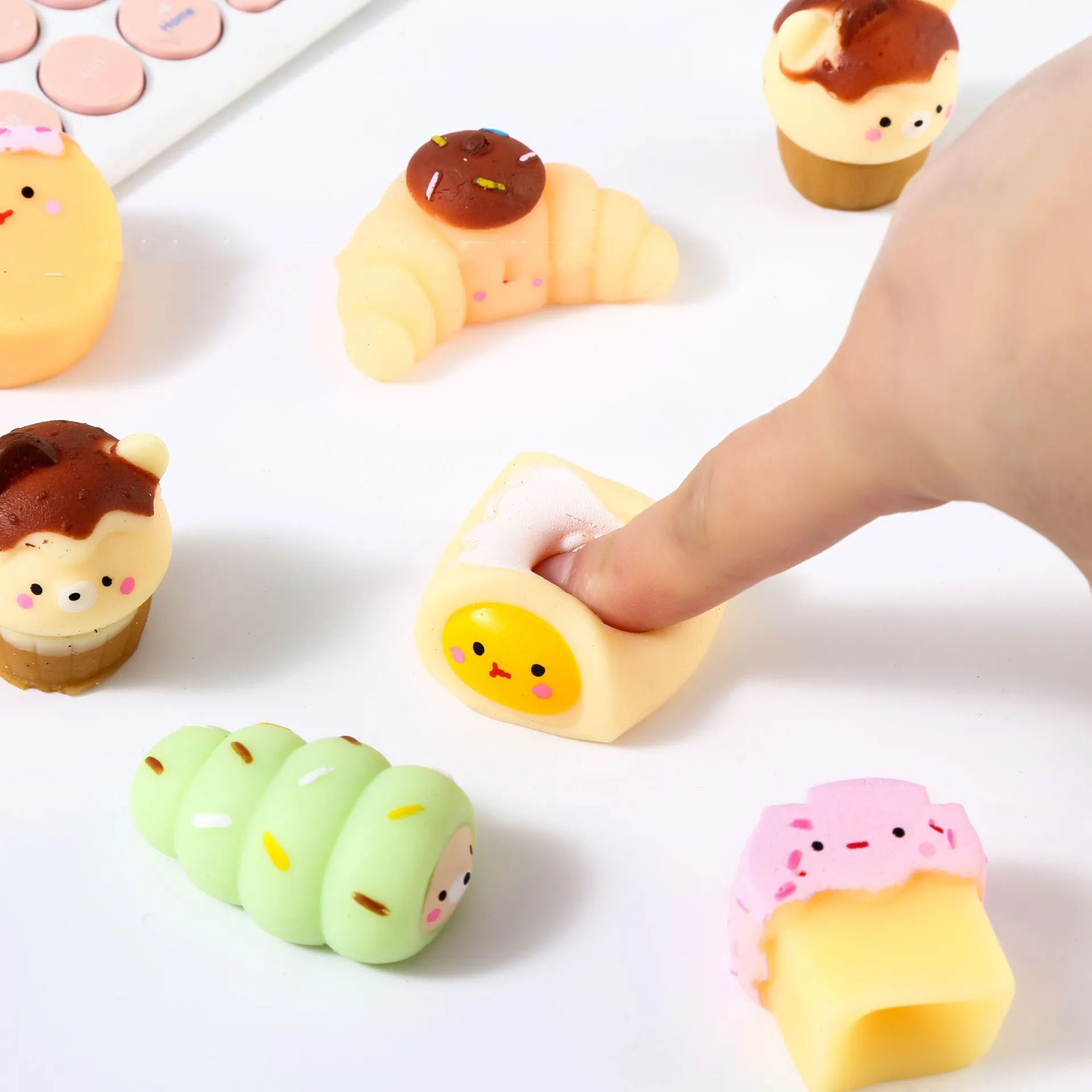 Blind Box Kawaii Squishy Antistress Fidget Toys Mochi Food Squishy Toys for Kids Mini Soft Croissant Pudding Stress Relief Gift