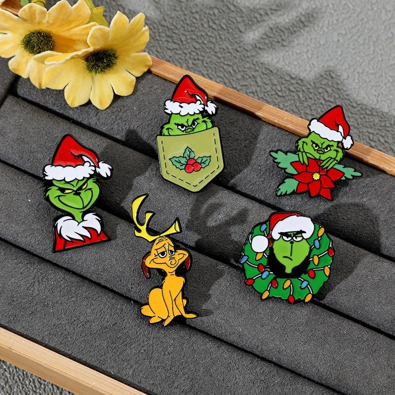 New Cute Cartoon Christmas Weirdo Metal Badge Reindeer Alloy Brooch DIY Clothes Bag Accessories Decoration Chest Badges Gift