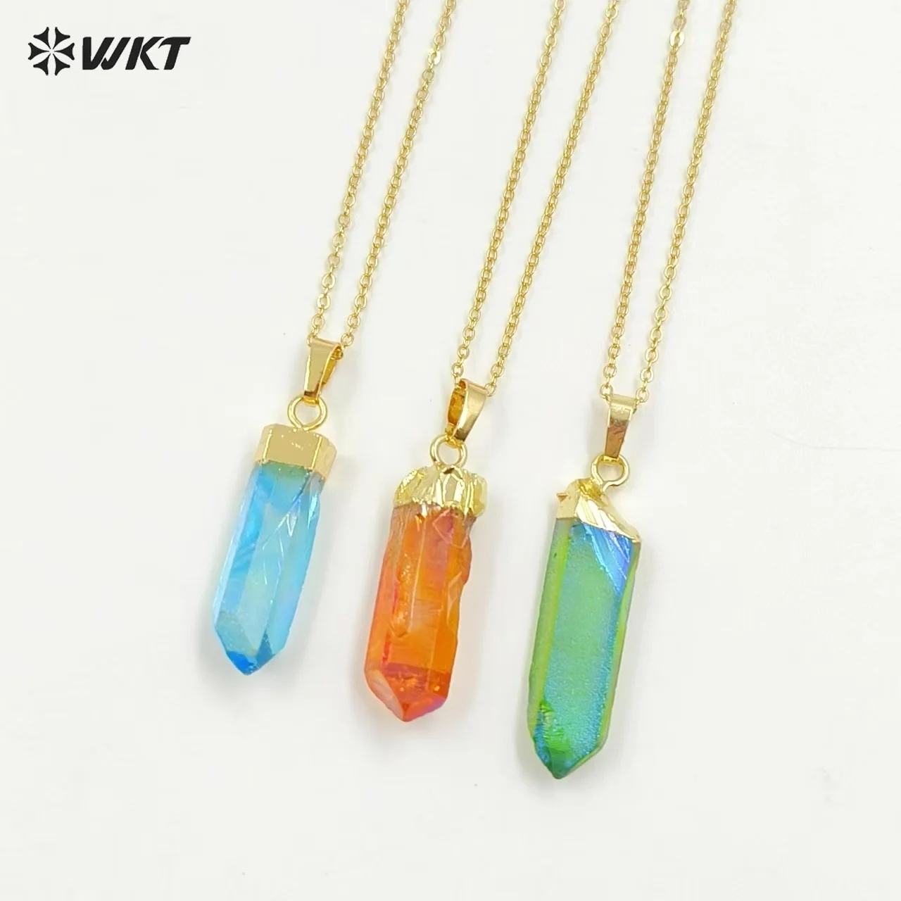 WT-N495 Classic Style Colorful Natural Irregular Shape Stone Quartz With 18K Gold Plated Pendant Necklace Overlay Accessory