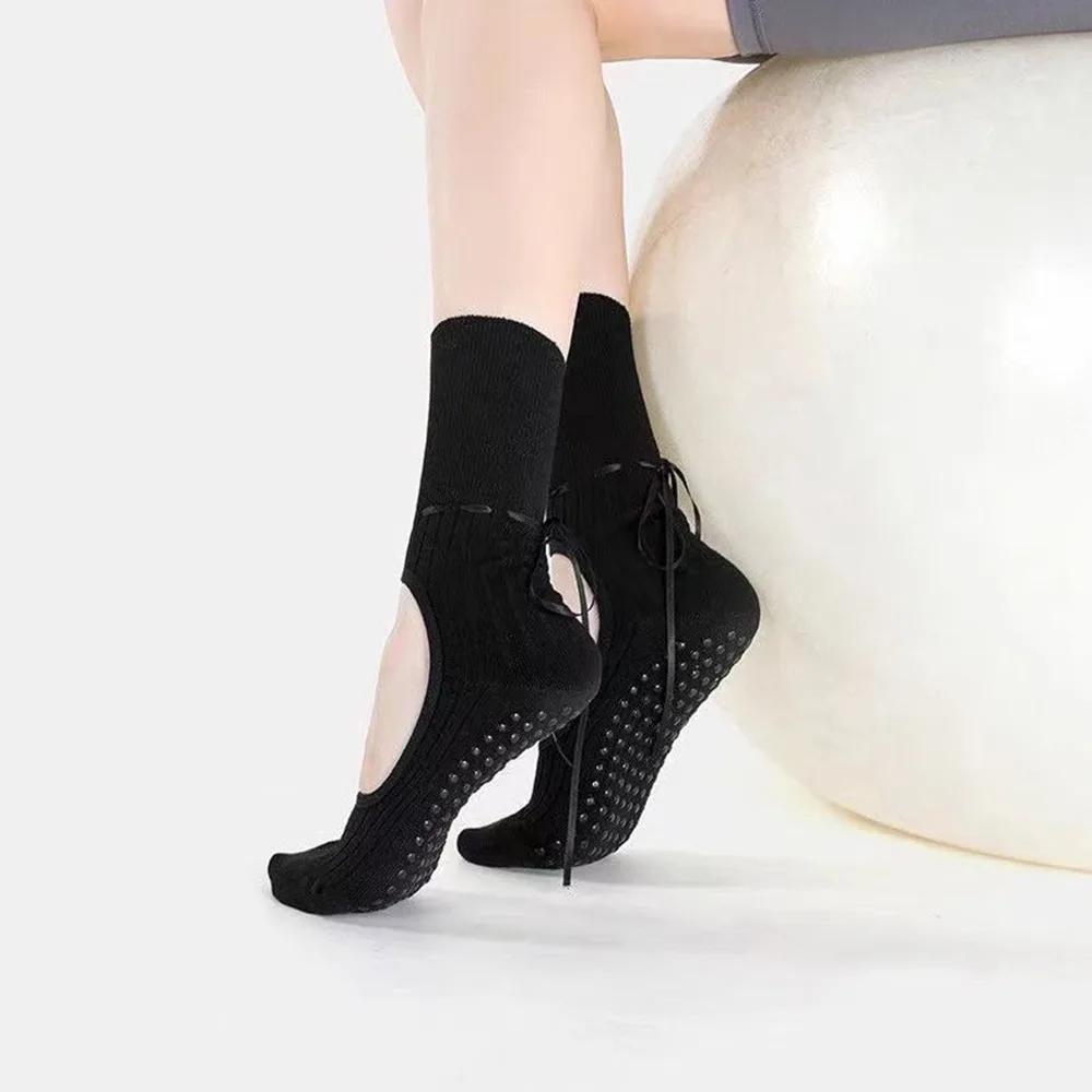 

New Cotton Pilates Socks Harajuku Street Sweat-absorbent Yoga Socks Casual Breathable Mid Tube Socks