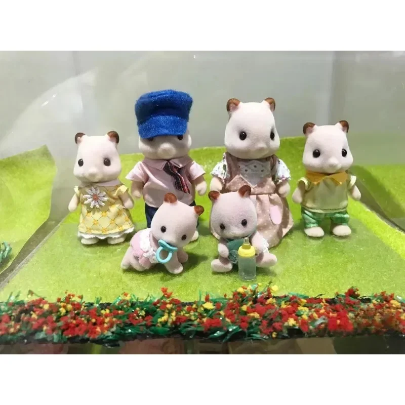 Original Sylvanian Families Keychain Clothes Sorpresa Furniture Chihuahua Figures Houes Accesorios Family Toy Hamster Family