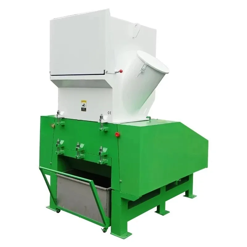 

【Hot Item】Chinese Factory Best-selling Small Plastic Crusher 15