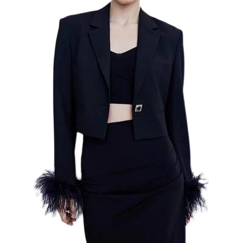 2024 Spring Autumn New Exquisite Rhinestone Feather Short Chic Suit Jacket Women\'s Black Slim Fit Small Suit Blazer Office Lady