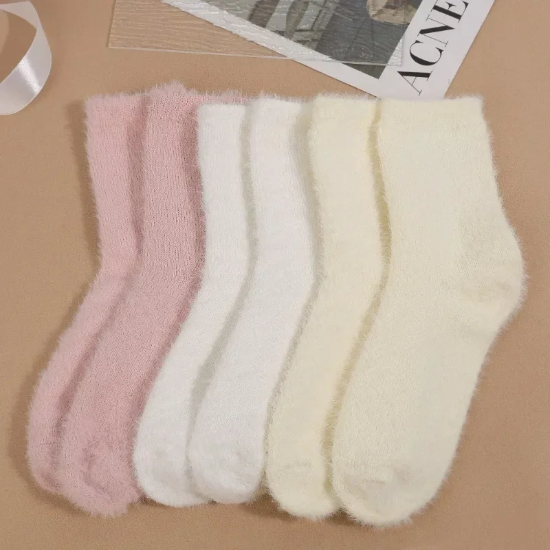 Candy Color Plush Mink Socks High Quality Soft Super Elastic Velvet Thicken Warm Winter Floor Fleece Mid-tube Stocking for Women