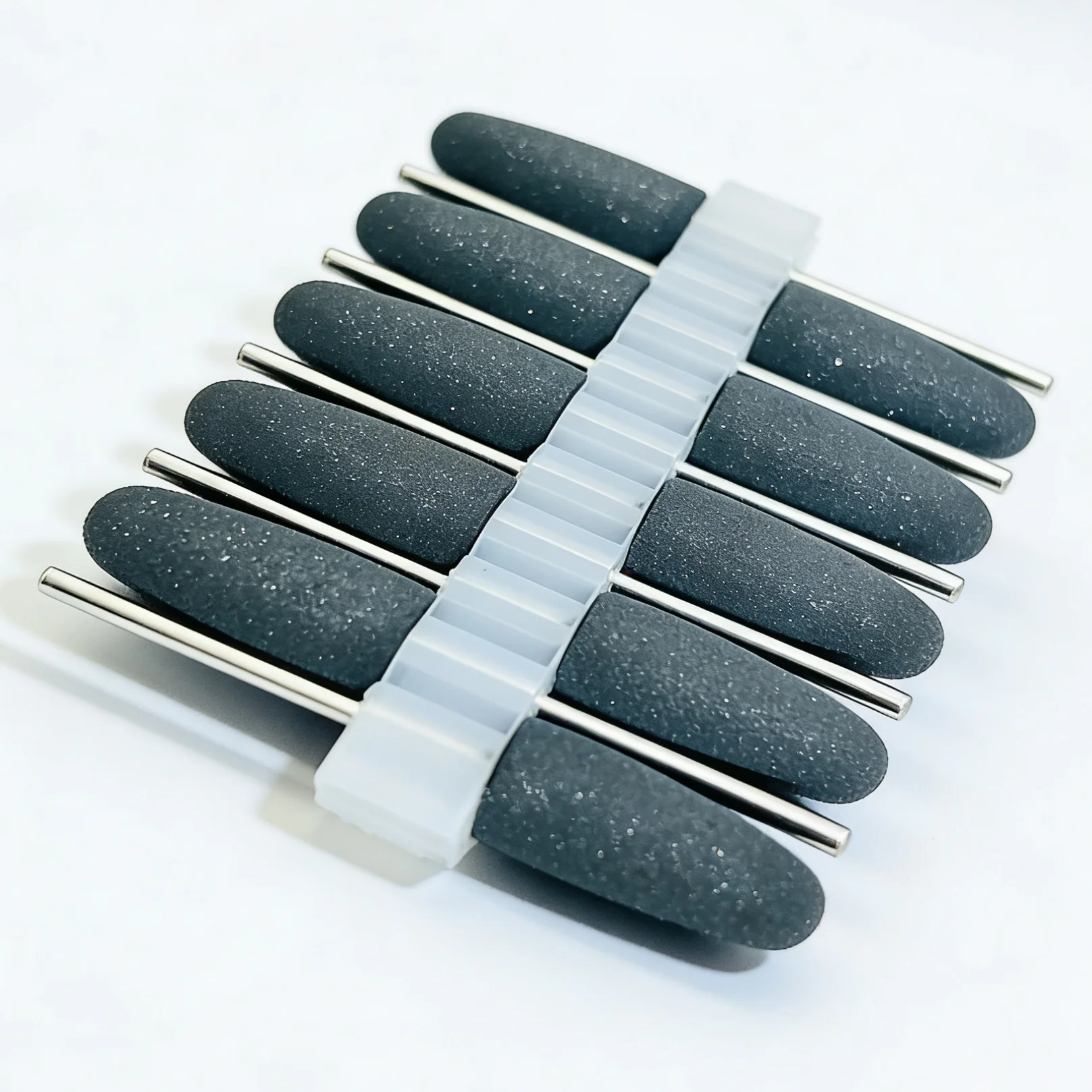 50Pcs DENTAL Gray 10*24 SILICONE Rubber Rotary polishing Micromotor handpiece 2.35mm Polishing Burs