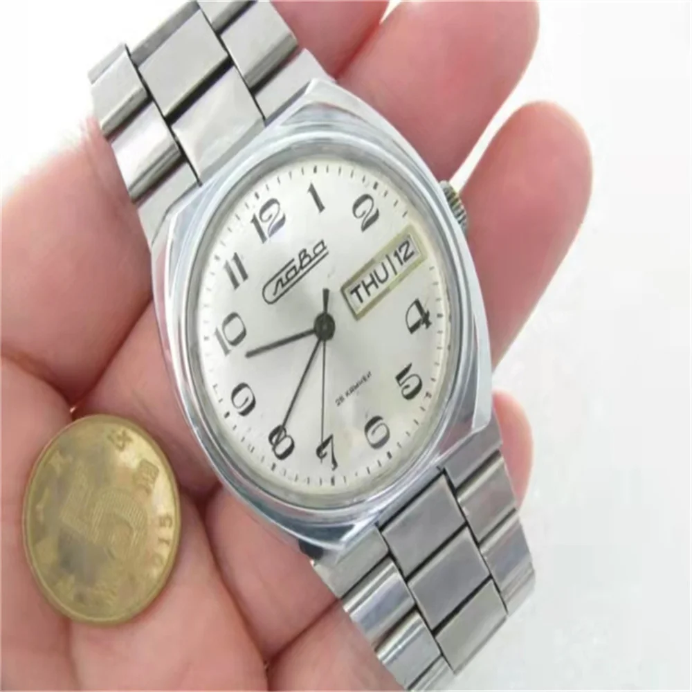 Large size Soviet original antique Russian double gift calendar watch Simple and easy Delicate and beautiful