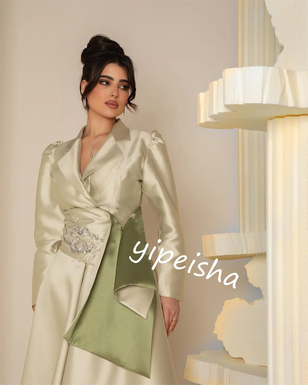 Robe Mi-Longue en Satin à Motif Personnalisé, Ligne A, Col en V, sur Mesure, Arabie Saoudite