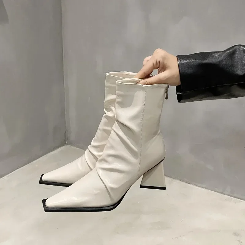 2024 Autumn and Winter New Pointed Toe Slim Back Zipper Bootie Women\'s Block Heel Versatile Folded High Heel Fashion Pile Boots