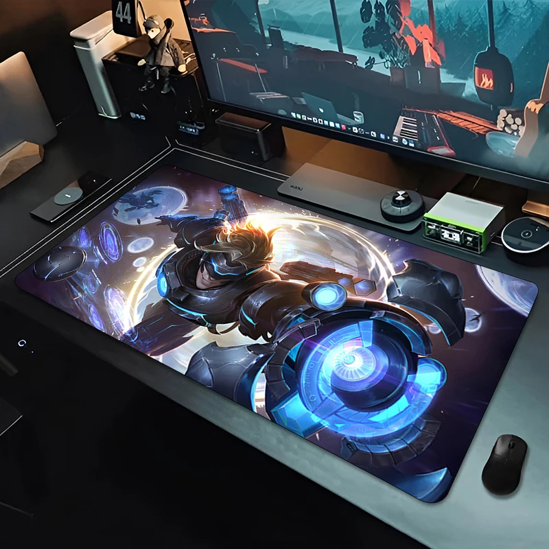 Gaming Large Mouse Pad Gamer League of Legends Ezreal XL Computer Anime Mousepad PC Keyboard Pad Soft Non-Slip Desktop Mouse Mat