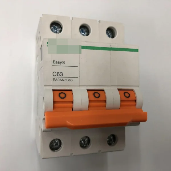 

Один Ea9an3c63 Выключатель Ea9an 3p C63a Доставка Совершенно новый оригинальный Spot Plc