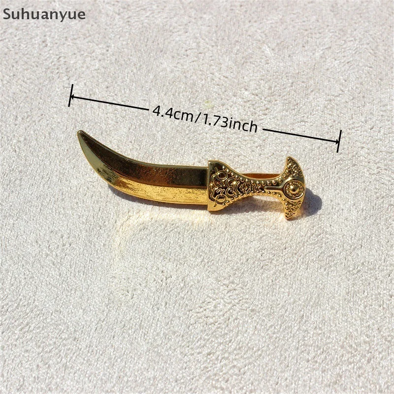 Pince à cravate en forme d'épée large et chic pour un gentleman moderne – Idéal pour les affaires ou le mariage