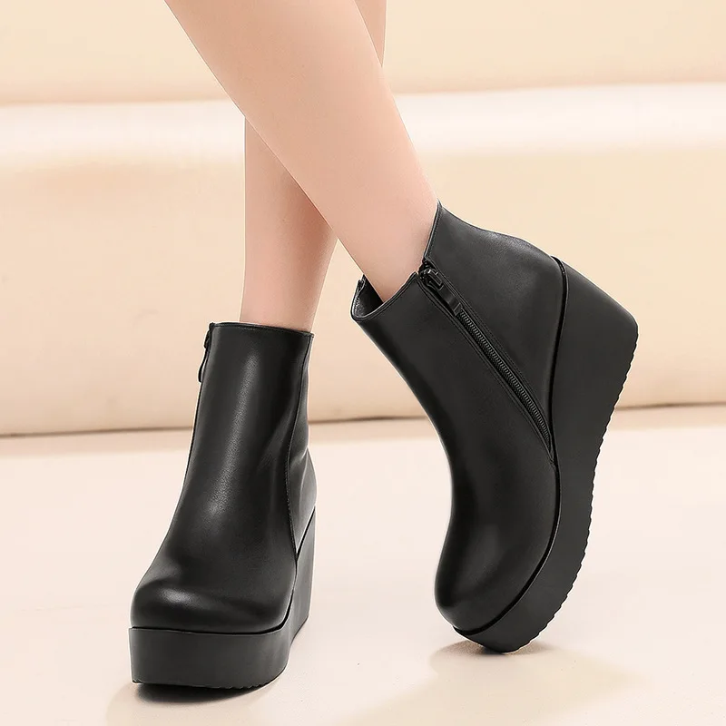 Big Size 43 Female Platform Wedges Boots Black Autumn Winter Ankle Boots For Women High Heels Ladies Leather Shoes Zipper