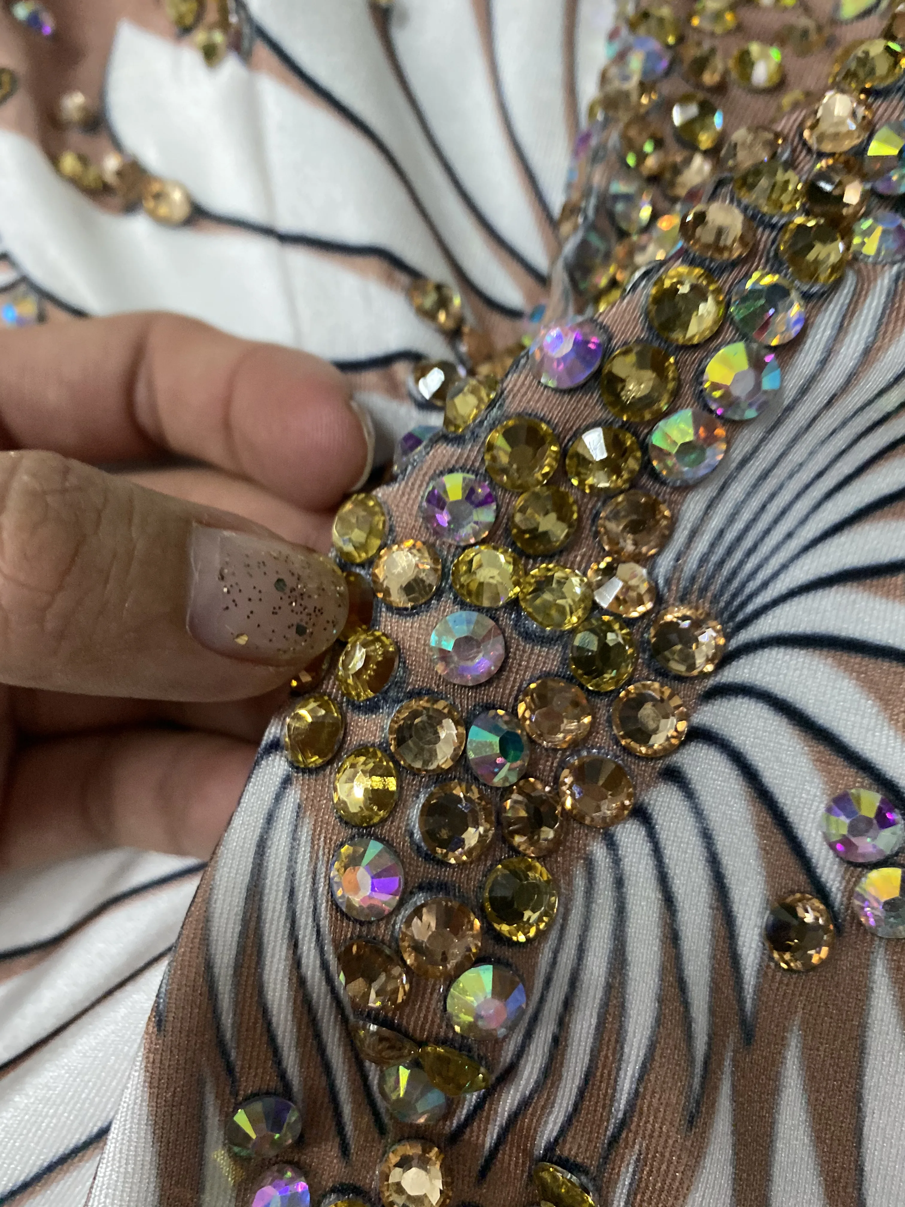 할로윈 라인스톤 점프수트 캣수트 화이트 페더 프린트 타이츠 피팅 플레이수트 여성 패션 폴댄스 공연 의상