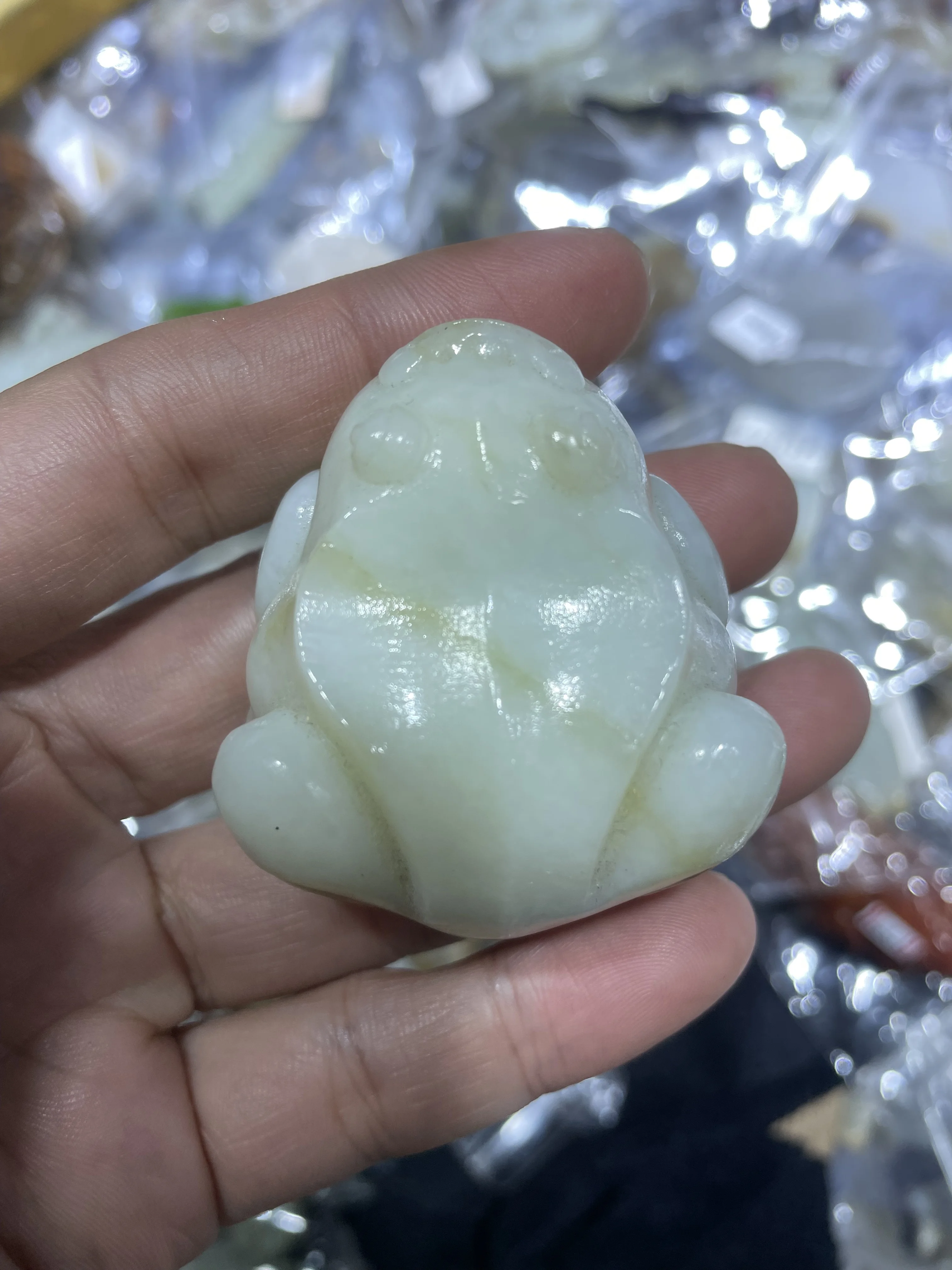 

Big Treasure Chinese Vintage Hetian White Old Jade Money Toad Fengshui Best Buy Display Totem Statue Carving Amulet Timestown