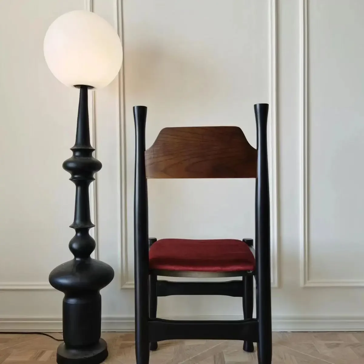 

Ash Wood Medieval Dining Chair Household Solid Wood Backrest Leisure Chair Retro Simple Restaurant Chair