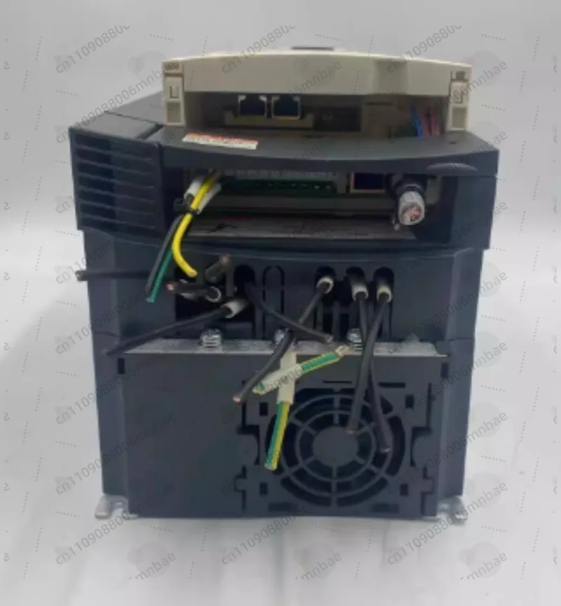 ATV71HU30N4Z Used  Frequency converters ATV71 3kW 3P 380VAC