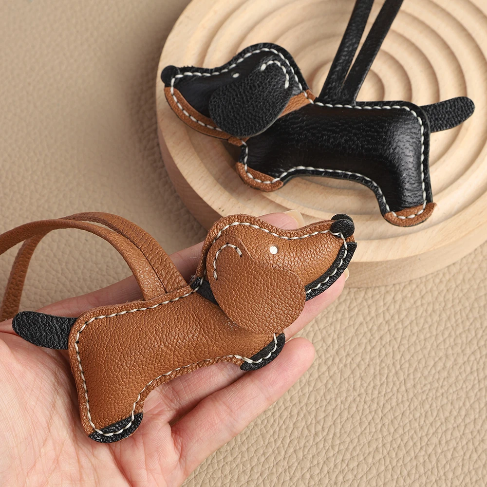 Borsa in pelle di mucca con ciondolo a forma di cane bassotto, ciondolo per borsa, accessori, ornamento animale, regalo fai da te per borsa tote MiuMiu