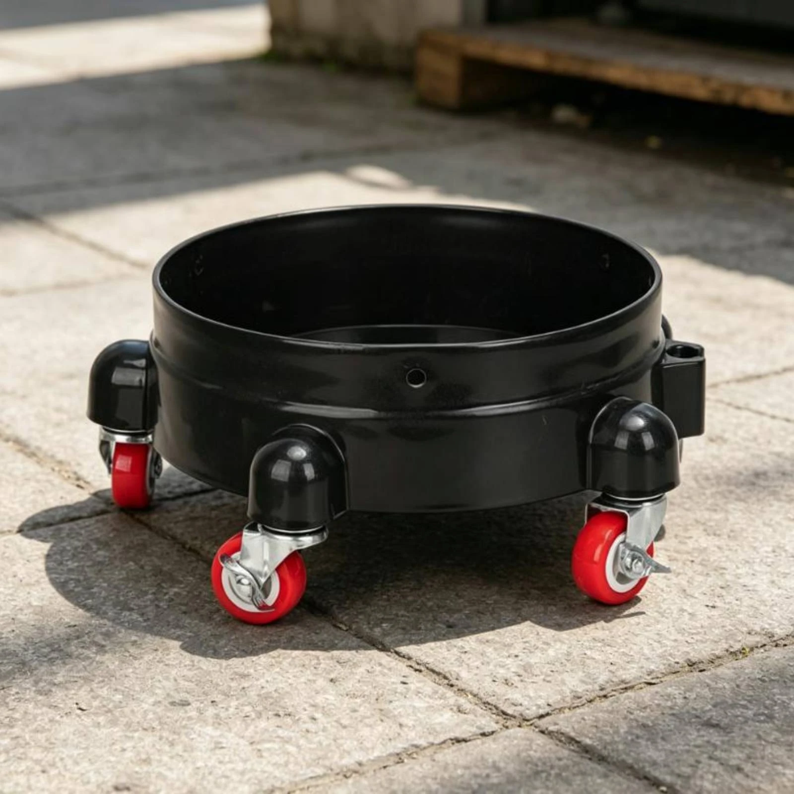 Car Wash Pail Dolly Cup-Style Holders Wheeled Pail Stand Cleaning Tool One-Piece Molded Equipment Caster Wheels