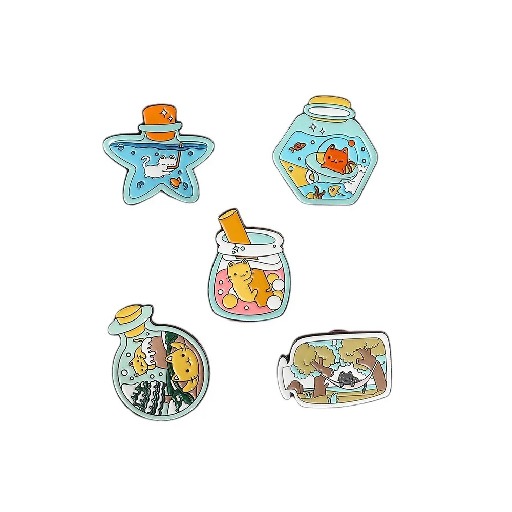 Kätzchen-Traumleben-Brosche, Anstecknadel, Niedliches Cartoon-Tier, Geschenk für Kinder und Freunde, Katzen-Wunschflasche