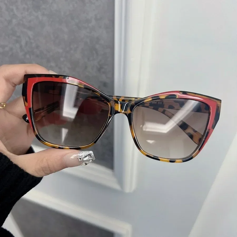 Trendy Cat Eye Sung… - image