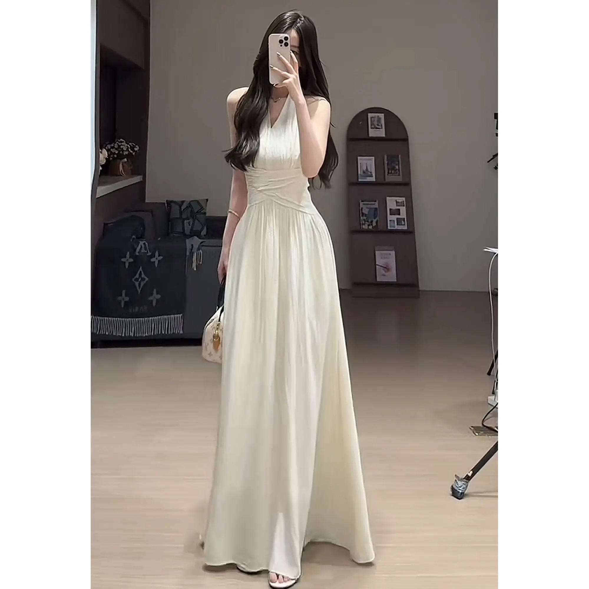 Goddess of Beauty Descends Peach Blossom Wrinkle Satin and Floor Dress with Waist Design