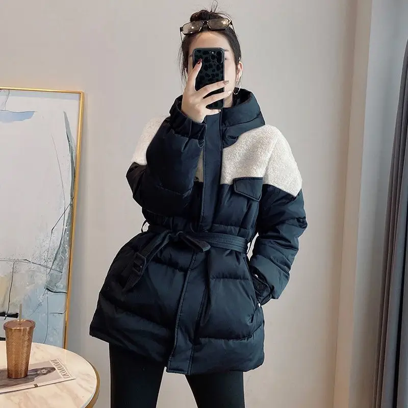 معطف قطني من صوف الضأن الأسود للنساء شتوي متوسط الطول وخصر قابل للتعديل وسترات مبطنة بالقطن بقلنسوة #2