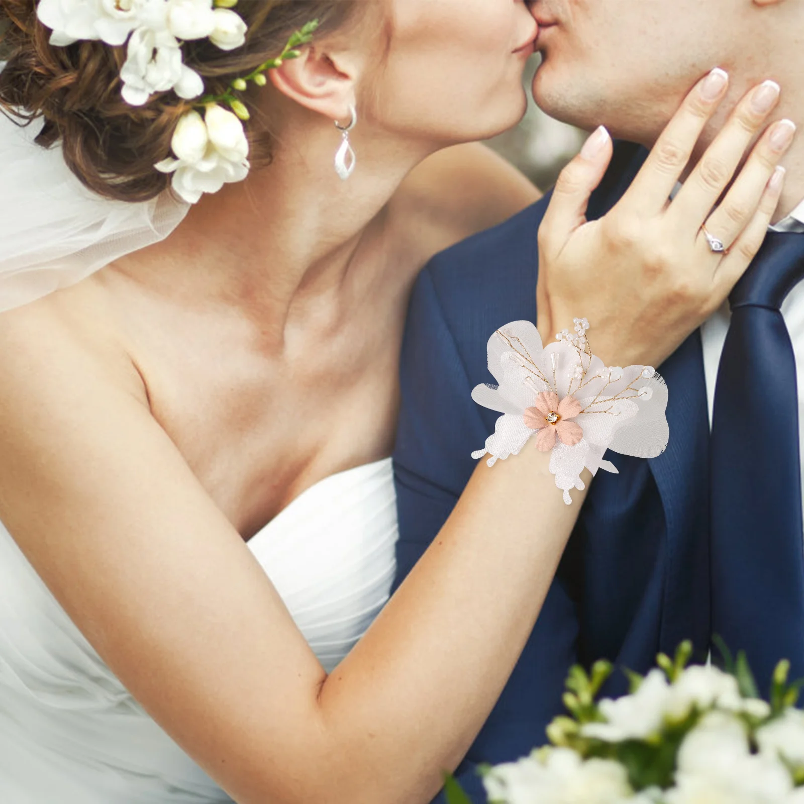 Bride Wrist Flower Elegant Orchid Corsage Romantic Bridal Wedding Bridesmaids Floral Hand Bracelet Bride Wrist Flower