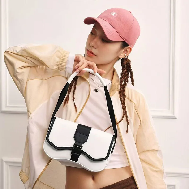 Puma Sports and Leisure Artificial Leather Handbag Shoulder Bag Regular Unisex Couple Style Black with White 090388-02