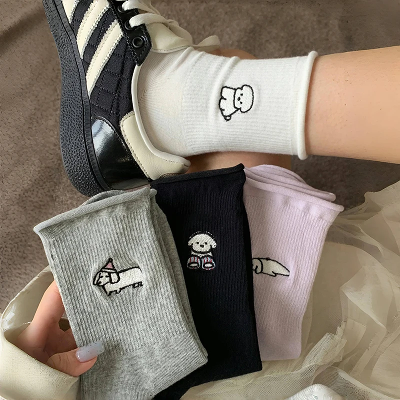 

Женские носки с вышивкой собаки, корейские модные однотонные носки средней длины, женские повседневные уличные хлопковые длинные носки в стиле Харадзюку в стиле ретро