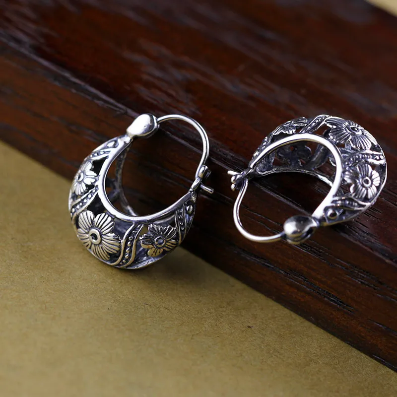 

Silver Handmade Earrings Handmade Hollow Carved Womens Earrings Lightweight Vintage Style Fashionable Female Jewelry