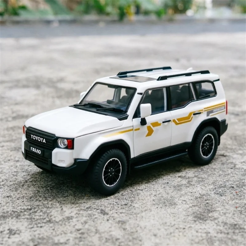 

1/24 PRADO Land Cruiser 2026 SUV Alloy Car Model Diecasts Metal Off-road Vehicles Car Model Simulation Sound Light Kids Toy Gift
