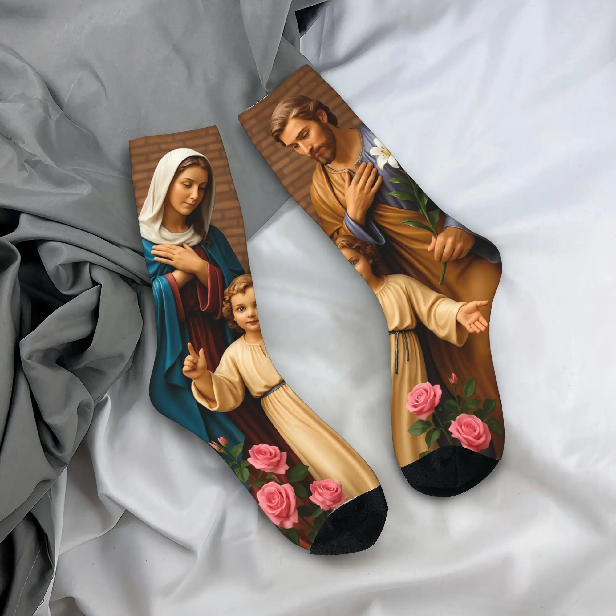 

Unisex Men Socks Virgin Mary with Child Jesus Stockings Non Slip Medium Soft Socks Autumn Kawaii Graphic Running Sports Socks